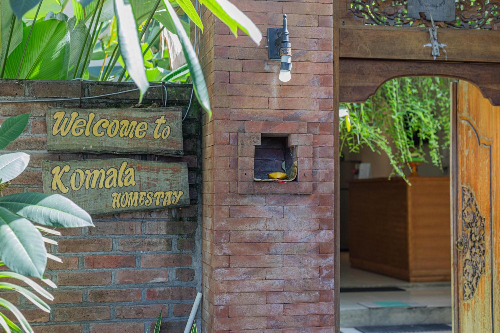 Komala Homestay Canggu  Ngoại thất bức ảnh
